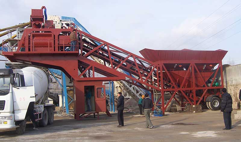 trailer-concrete-batching-plant-diacharging